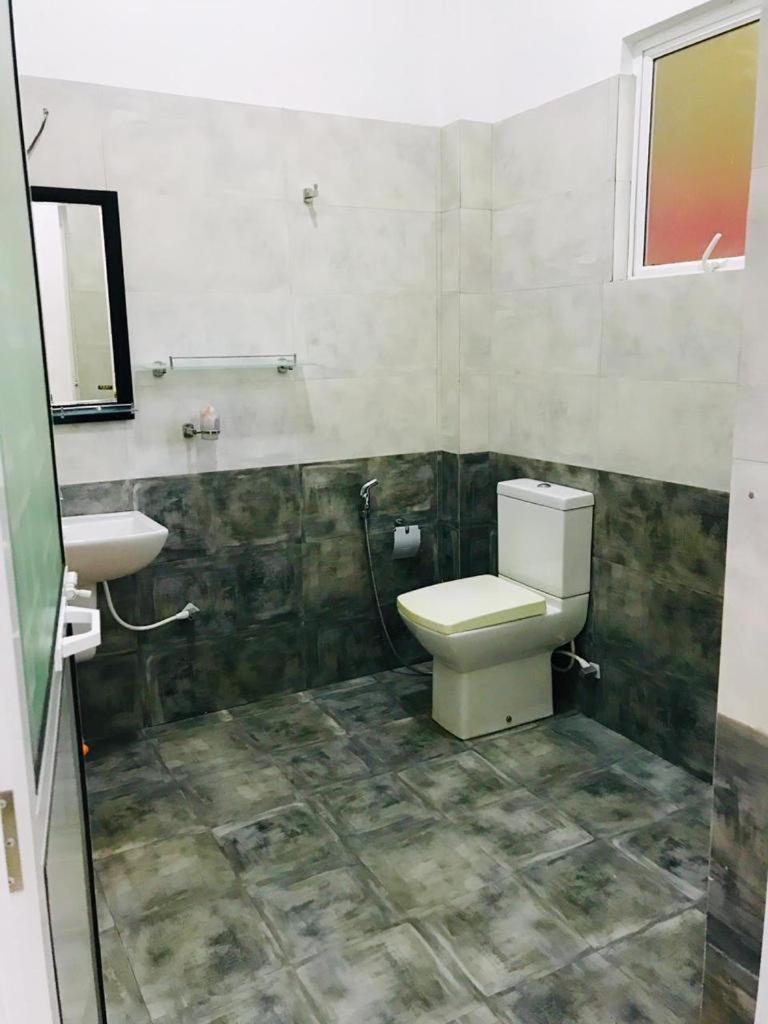 Green Jade Inn 米瑞莎 外观 照片